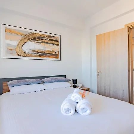 Telmar Sky View Апартаменты *