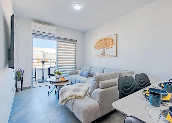 Telmar Sky View Apartment