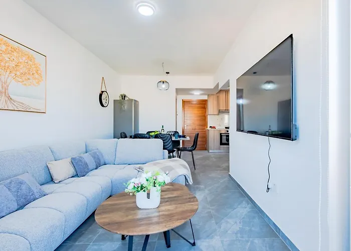 Telmar Sky View * Larnaca